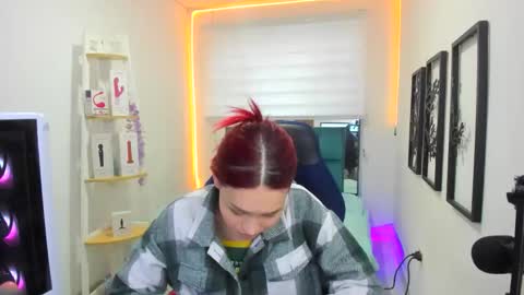 naomy_sex_69 online show from November 9, 2025, 7:56 pm