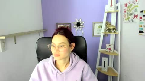 Snapshot of naomy_stanley chatting on July 8, 2026, 3:11 am Naomy Stanley online show from July 8, 2026, 3:11 am