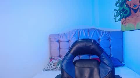 Nao online show from October 4, 2025, 12:58 pm