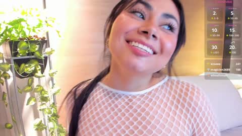 Naomy  online show from January 16, 2025, 10:44 pm