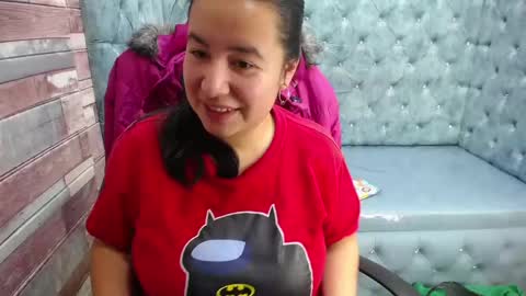 Snapshot of naomyprinces_ chatting on December 6, 2024, 1:44 pm Bulma Heidi online show from December 6, 2024, 1:44 pm