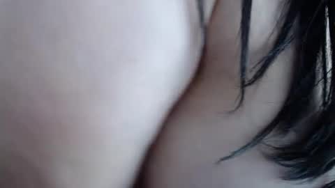 Snapshot of naomyprinces_ chatting on January 25, 2025, 8:10 pm Bulma Heidi online show from January 25, 2025, 8:10 pm