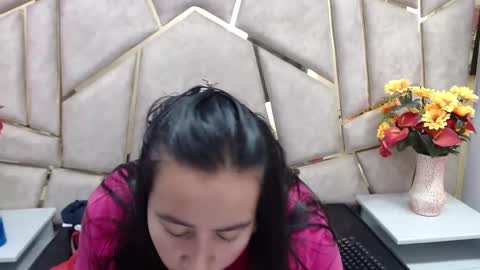 Snapshot of naomyprinces_ chatting on January 28, 2025, 1:38 pm Bulma Heidi online show from January 28, 2025, 1:38 pm