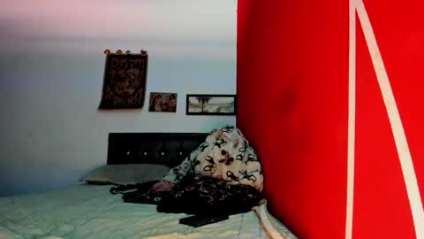 nara_69 online show from October 12, 2025, 7:02 pm