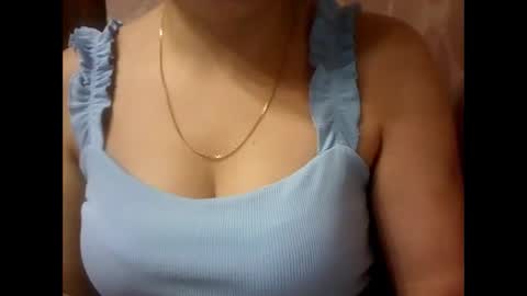 NarcisJill online show from November 27, 2025, 1:57 pm