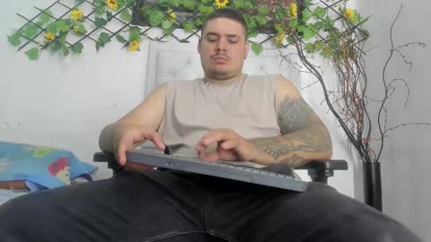 deibyd online show from November 4, 2025, 4:22 am