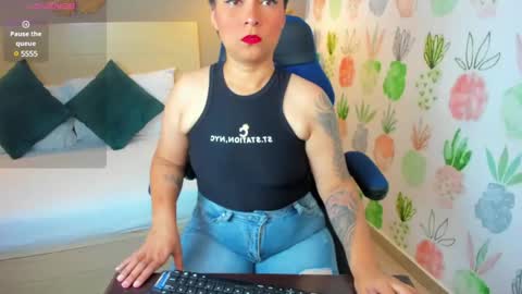 N A R E online show from February 21, 2025, 2:06 am