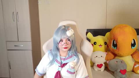 Naree online show from November 17, 2025, 1:39 pm