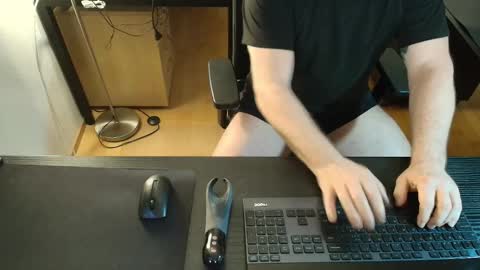 Snapshot of nase17 chatting on February 18, 2026, 9:27 am nase online show from February 18, 2026, 9:27 am