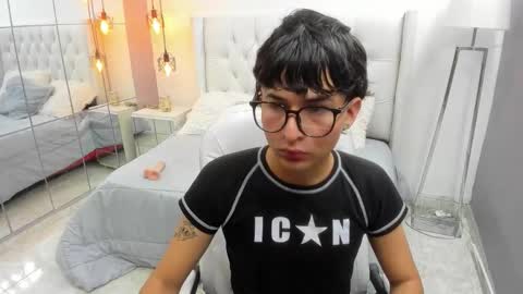 NASH KAI online show from October 19, 2025, 5:24 pm