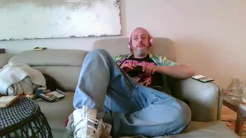 Snapshot of nassobout chatting on January 25, 2025, 7:28 pm nassobout online show from January 25, 2025, 7:28 pm