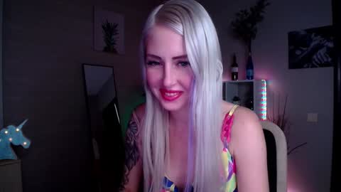 Snapshot of nastasya_cute chatting on December 14, 2024, 2:01 am Nastya online show from December 14, 2024, 2:01 am