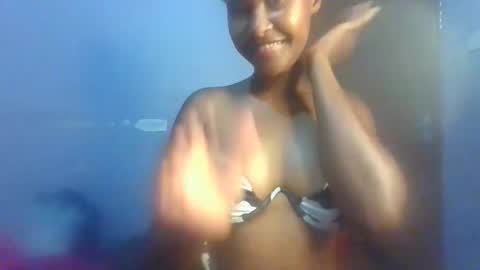 Caren online show from November 14, 2025, 2:54 am