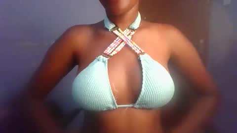 Caren online show from November 17, 2025, 12:33 pm