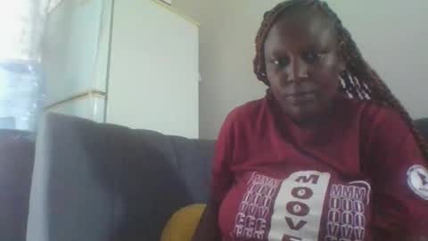 Paula online show from October 25, 2025, 11:40 am