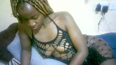 Marie online show from September 9, 2025, 3:50 am