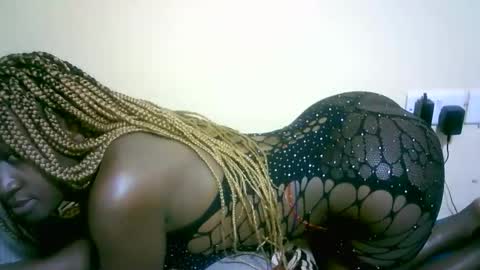 Marie online show from September 11, 2025, 6:13 am