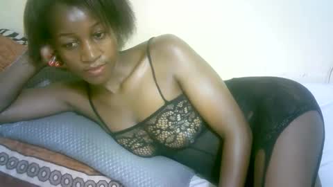 Marie online show from October 11, 2025, 11:09 am