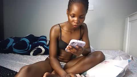 nastydorris online show from October 21, 2025, 9:37 pm