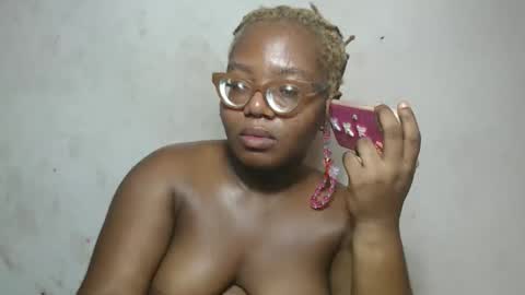 nastyhairy7 online show from November 12, 2025, 6:03 am