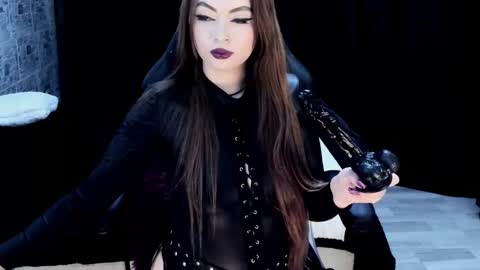 nastykatty_ online show from October 10, 2025, 11:04 pm