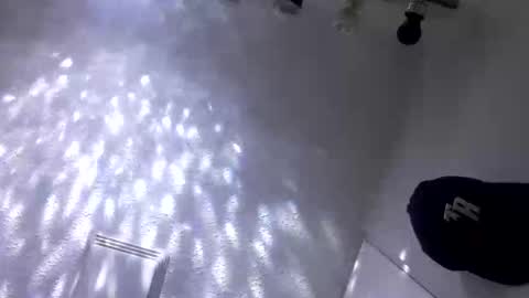 nastysubs69 online show from December 25, 2024, 3:17 pm