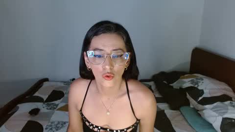 Snapshot of nat4youlove chatting on December 29, 2024, 11:18 pm nathalia online show from December 29, 2024, 11:18 pm