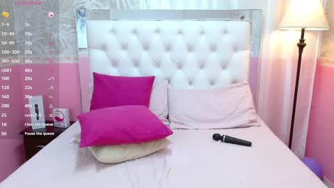   online show from January 31, 2025, 11:35 pm