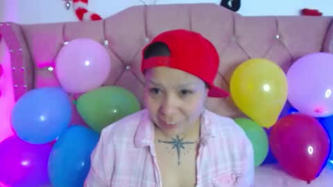 nat_evans8 online show from March 25, 2026, 11:22 pm