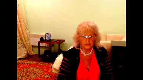 natali online show from October 7, 2025, 6:49 pm