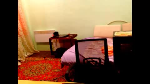 natali online show from May 30, 2026, 4:42 am