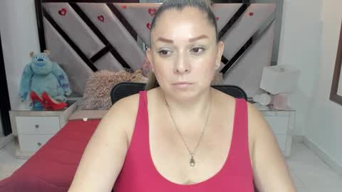 natalia5560 online show from November 2, 2025, 1:02 pm