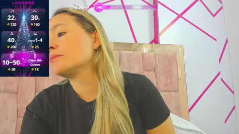 Snapshot of natalia_lopezz chatting on December 11, 2024, 1:28 pm natalia_lopezz online show from December 11, 2024, 1:28 pm