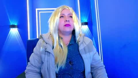 Natalia online show from June 6, 2026, 3:33 am