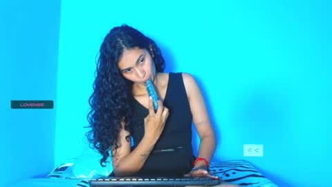 Snapshot of natalianoir21 chatting on July 3, 2026, 2:23 pm NATHALY online show from July 3, 2026, 2:23 pm