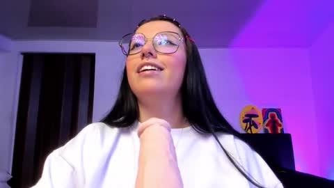 Natalia online show from March 10, 2026, 4:50 am