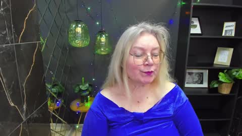 Snapshot of natalicloud chatting on December 30, 2024, 4:40 pm NataliCloud online show from December 30, 2024, 4:40 pm