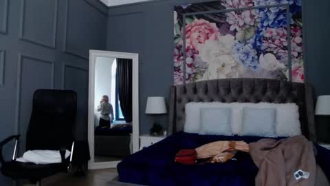 Snapshot of natalie_bitton chatting on January 25, 2025, 2:03 pm Natalie online show from January 25, 2025, 2:03 pm