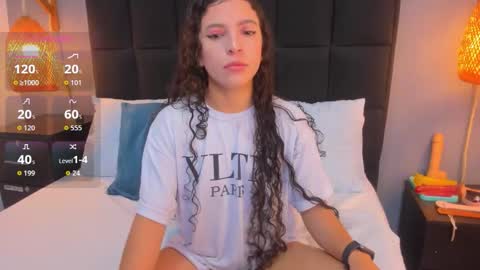 N A T A L I E online show from November 22, 2025, 11:53 am