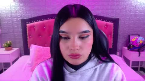 natalie  online show from January 10, 2026, 3:30 am