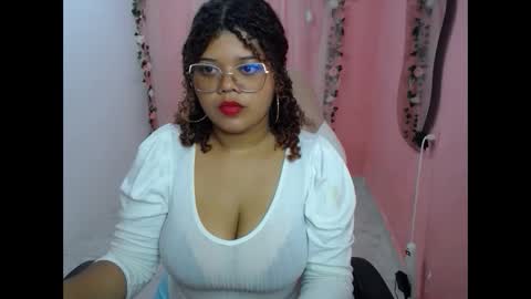 Snapshot of natalie_tits1 chatting on October 4, 2025, 3:43 pm natalie_tits1 online show from October 4, 2025, 3:43 pm