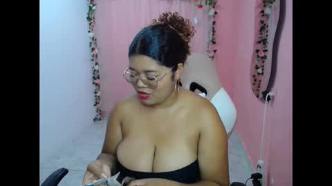 Snapshot of natalie_tits1 chatting on October 23, 2025, 6:50 pm natalie_tits1 online show from October 23, 2025, 6:50 pm