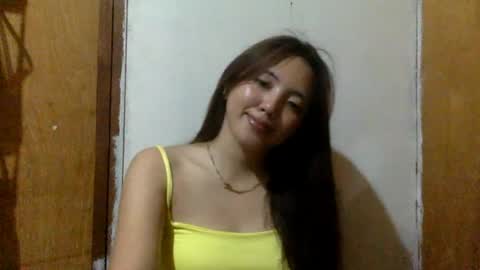 Snapshot of nataliechristopoulos chatting on April 14, 2026, 10:10 am Emma online show from April 14, 2026, 10:10 am