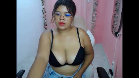Snapshot of natalielabellex1 chatting on October 10, 2025, 6:40 pm natalielabellex1 online show from October 10, 2025, 6:40 pm