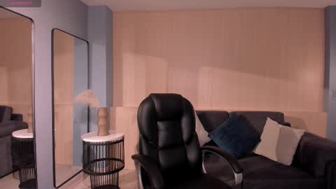 Natalie Lewis online show from March 19, 2026, 11:58 am