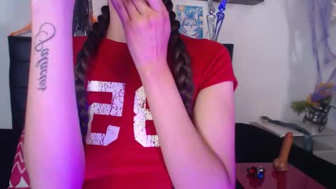 Natalia  online show from October 12, 2025, 4:44 am