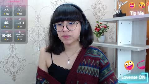 N A T A L Y online show from December 15, 2024, 12:49 pm