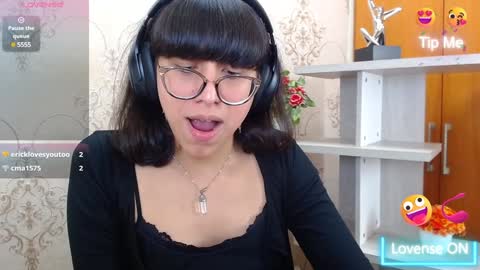 N A T A L Y online show from December 19, 2024, 4:35 pm