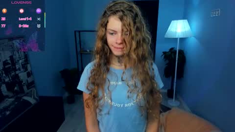 Natalie online show from September 28, 2025, 5:13 am