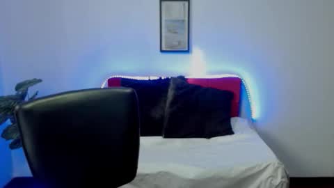 Snapshot of natalyescobar_lx chatting on February 3, 2026, 1:16 pm Nataly Escobar online show from February 3, 2026, 1:16 pm